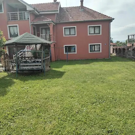 Guest house Smestaj Aleksa *