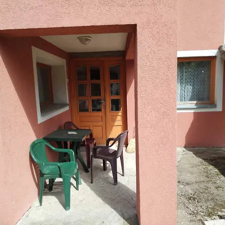 Guest house Smestaj Aleksa